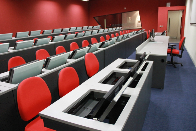 ��۴�ѧ��ý�����Ĺ��̰���